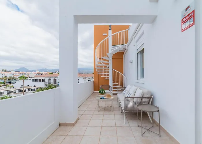 Atico Cholas By The San Miguel de Abona