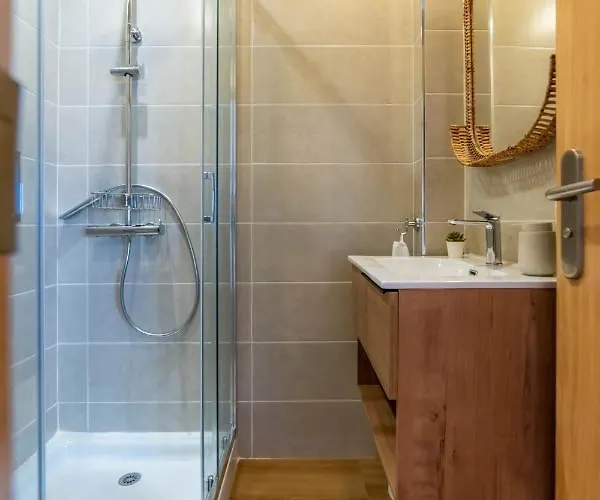 Atico Cholas By The Appartement