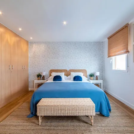 Apartament Atico Cholas By The *