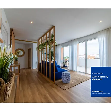 Apartament Atico Cholas By The *
